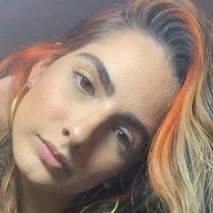 Carliz de la Cruz - Family, Bio, Birthdate,Age, Networth , Wiki& More