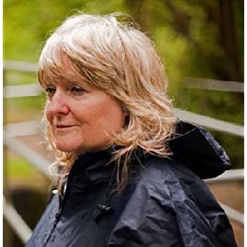 Deanna Dewey - Age, Bio, Birthdate, Family, Networth & More