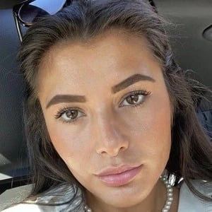 Lilliana Dee Biography
