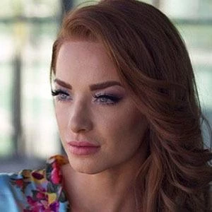 Elyse Dehlbom - Age, Height, Birthdate, Bio, Family, Networth & More