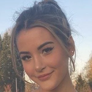 Lillian Delaney - Income, Birthday, Family, Bio, Networth & More