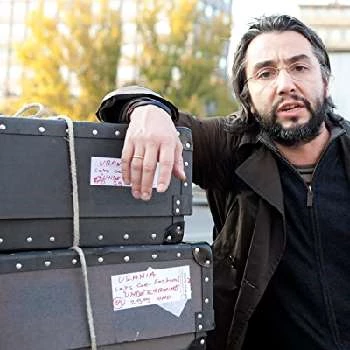 Denis Mujovic Biography