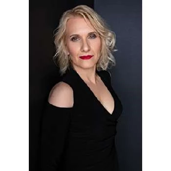 Denise Stauffer - Age, Bio, Birthdate, Family, Networth & More