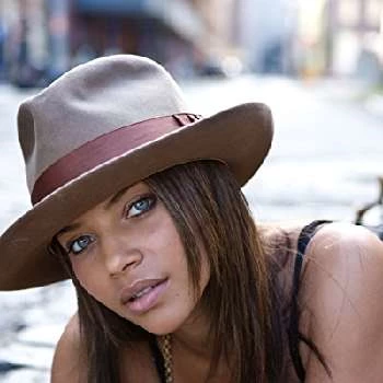 Denise Vasi - Height, Bio, Wiki, Family, Birthplace, Networth & More