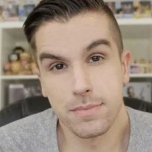 Chris Denker - Bio, Networth, Family, Age, Birthdate & More