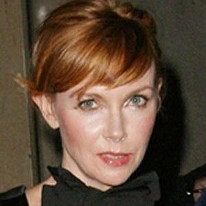 Cathy Dennis Biography