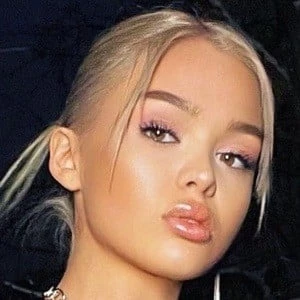 Katryn Depp - Wiki, Bio, Networth, Birthdate, Family & More