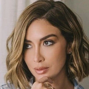 Gabi Desangles - Family, Bio, Birthdate,Age, Networth , Wiki& More