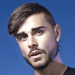 Alexis Descalzo - Income, Birthday, Family, Bio, Networth & More