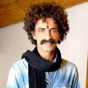 Makarand Deshpande Biography
