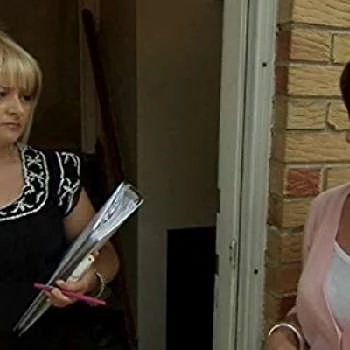 Desta Ostapyk - Age, Bio, Birthdate, Family, Networth & More