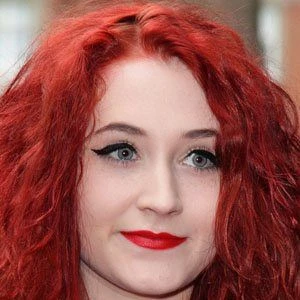 Janet Devlin - Wiki, Bio, Birthdate, Networth, Family & More
