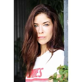 Devon Weigel - Age, Wiki, Birthdate, Bio, Networth, Family & More