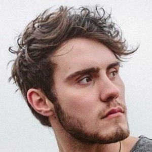 Alfie Deyes Biography