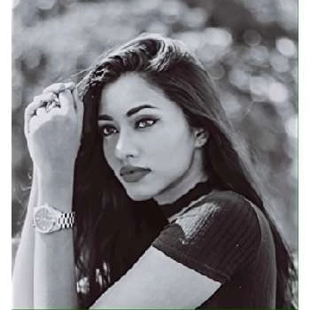 Dhivyah Raveen - Age, Bio, Birthdate, Family, Networth & More