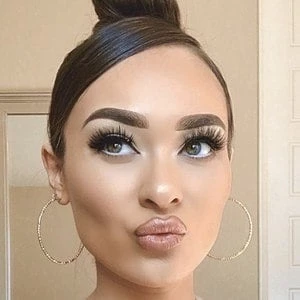 Christine Di'Amore - Income, Birthday, Family, Bio, Networth & More