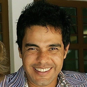 Zezé Di Camargo Biography