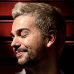 Vitor di Castro - Family, Bio, Birthday, Family, Income & More