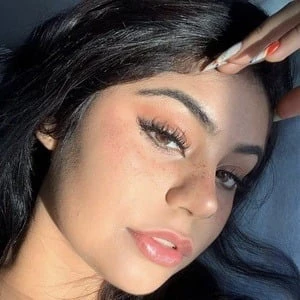 Lourdes Di Serpa - Date Of Birth, Bio, Birthdate, Parents, Networth & More