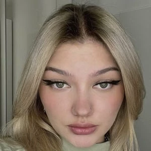 Diademlori - Birthdate, Age, Family, Bio, Networth & More