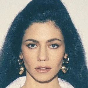 Marina Diamandis - Birthday, Bio, Wiki, Family, Networth & More