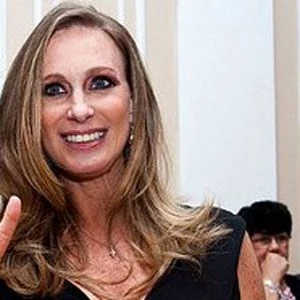 Denisse Dibos - Family, Bio, Birthdate,Age, Networth , Wiki& More