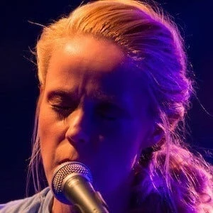 Tina Dico Biography