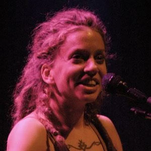 Ani DiFranco - Wiki, Bio, Networth, Birthdate, Family & More