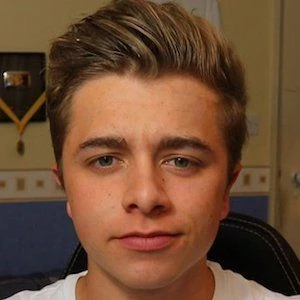 Chris Dixon Biography