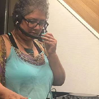 DJ Parisa - Birthday, Bio, Wiki, Family, Networth & More