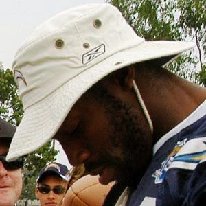 Tim Dobbins Biography