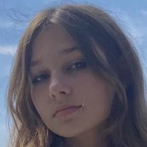 Sara Dobrik - Age, Height, Birthdate, Bio, Family, Networth & More