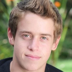 Dash Dobrofsky Biography