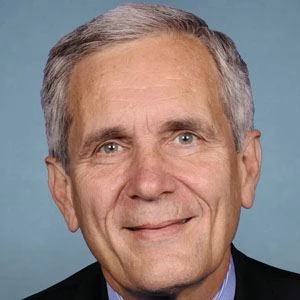 Lloyd Doggett - Biography, Birthdate, Family, Networth & More