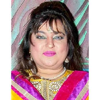 Dolly Bindra - Networth, Bio, Birthdate, Age, Family & More