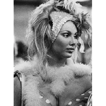 Dolly Dollar - Wiki, Bio, Birthdate, Networth, Family & More