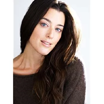 Dolly Lewis - Age, Bio, Birthdate, Family, Networth & More