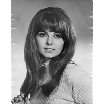 Dolly Read Biography