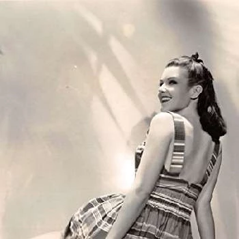 Dolores Casey - Adderess, Bio, Birthdate, Family, Wiki & More