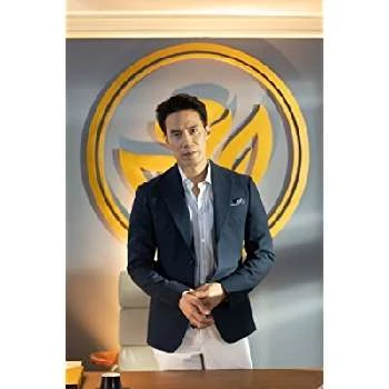 Dom Hetrakul - Age, Bio, Birthdate, Family, Networth & More