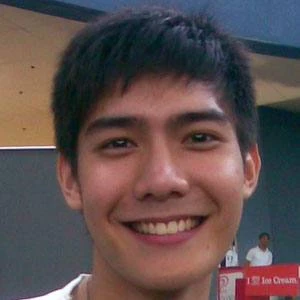 Robi Domingo Biography