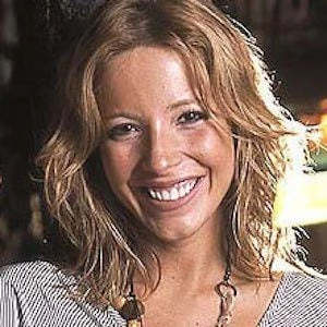 Renata Domínguez - Age, Bio, Career, Family, Wiki, Networth & More