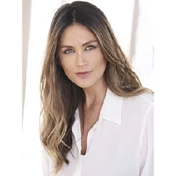 Dominique Huett - Birthdate, Age, Family, Bio, Networth & More