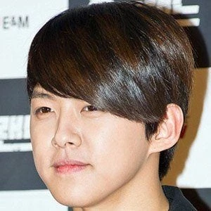 Shin Dongho - Height, Bio, Wiki, Family, Birthplace, Networth & More