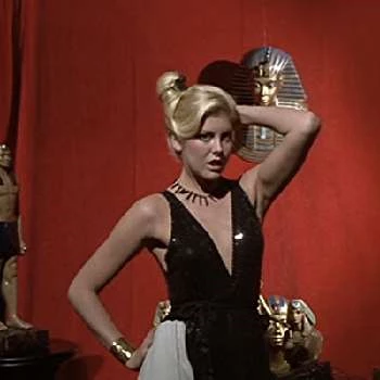 Donna Adrain - Age, Bio, Birthdate, Family, Networth & More