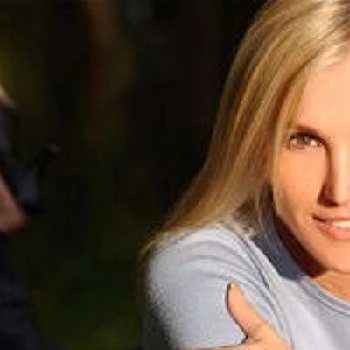 Donna Barnes - Age, Bio, Birthdate, Family, Networth & More