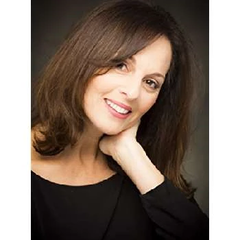 Donna Magnani - Age, Bio, Birthdate, Family, Networth & More