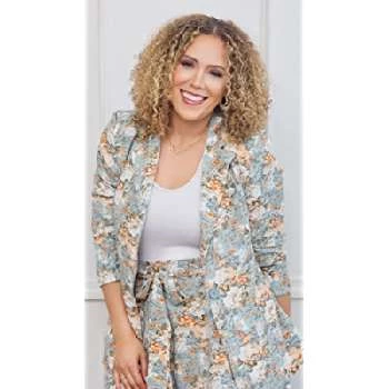 Donna Rizzo - Age, Bio, Birthdate, Family, Networth & More