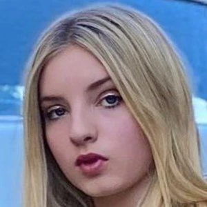 AnnaKate Dooley Biography