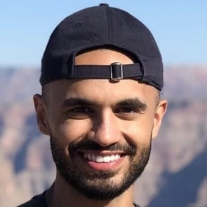 Idris Doosi - Family, Bio, Birthday, Family, Income & More